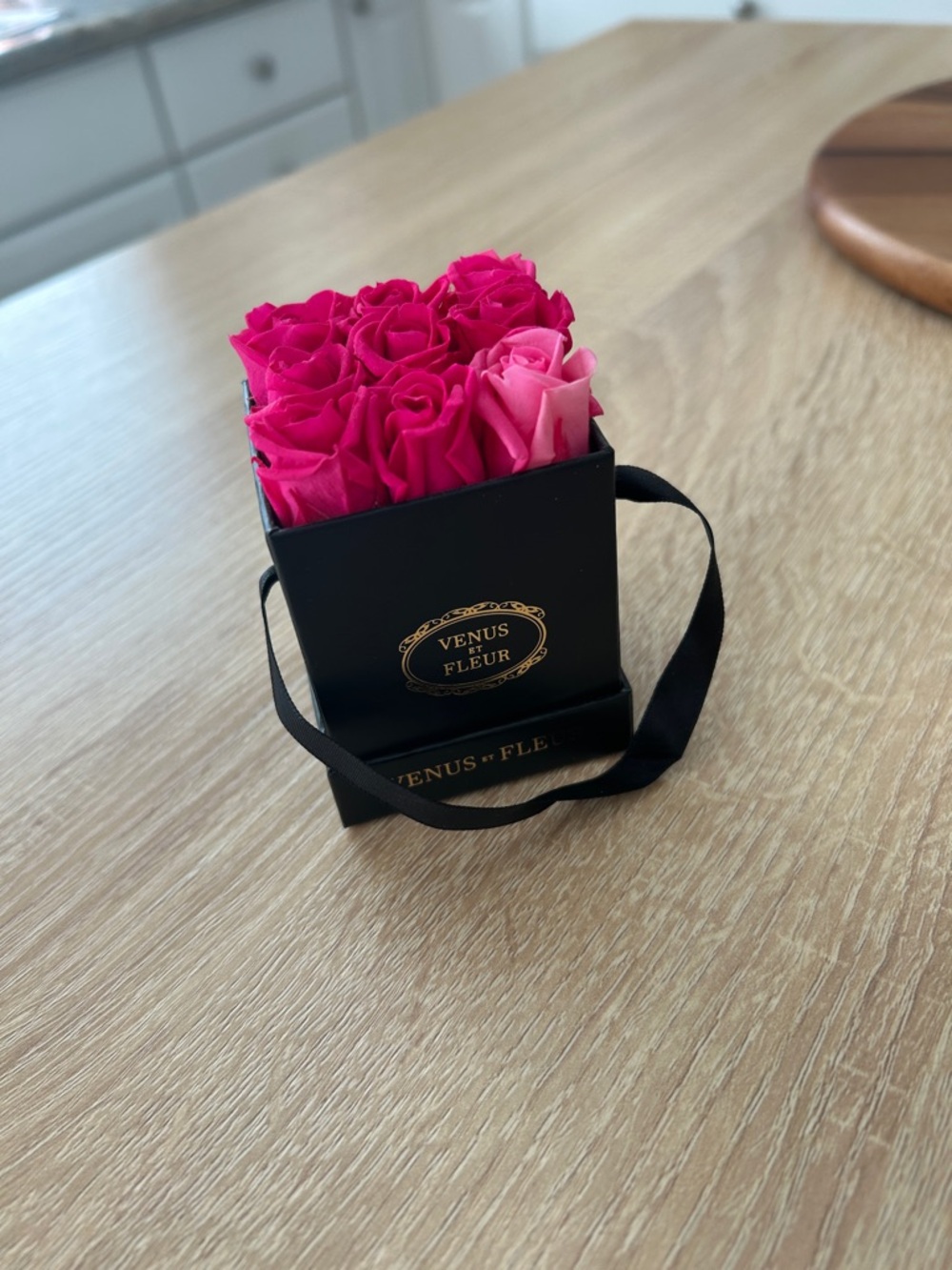 Venus ET Fleur Pink Preserved Rose Box - mini